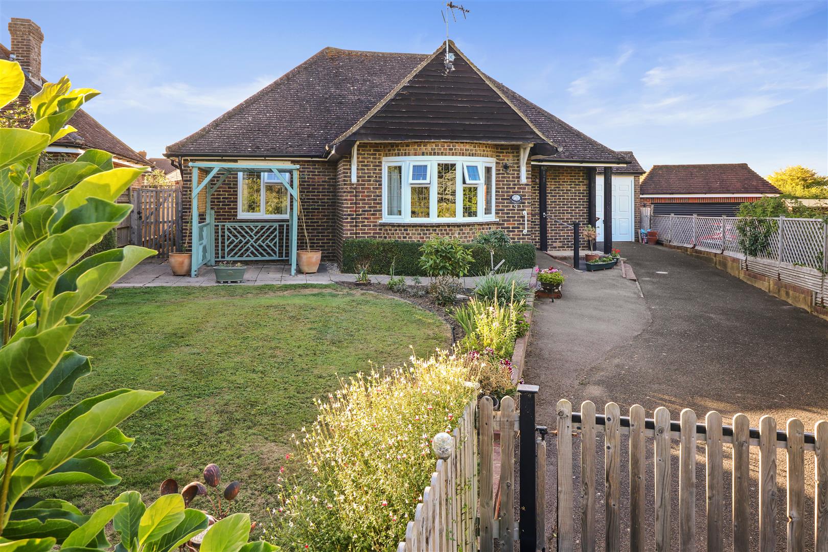 Hailsham Estate Agent. Stevens & Carter Estate Agents